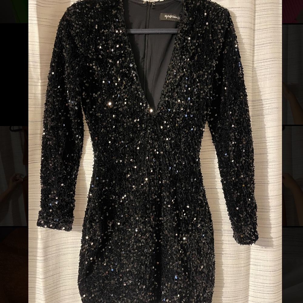 Black long sleeve sequin dress